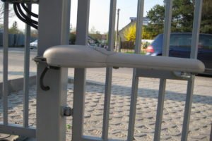 krídlová brána s motorickým ovládaním